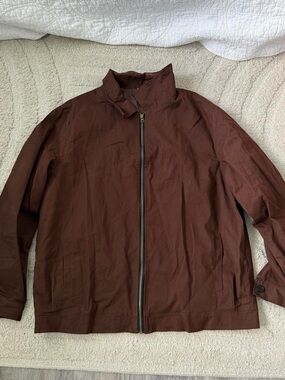 Amazon Men's Chocolate Brown Lightweight Zip Jacket